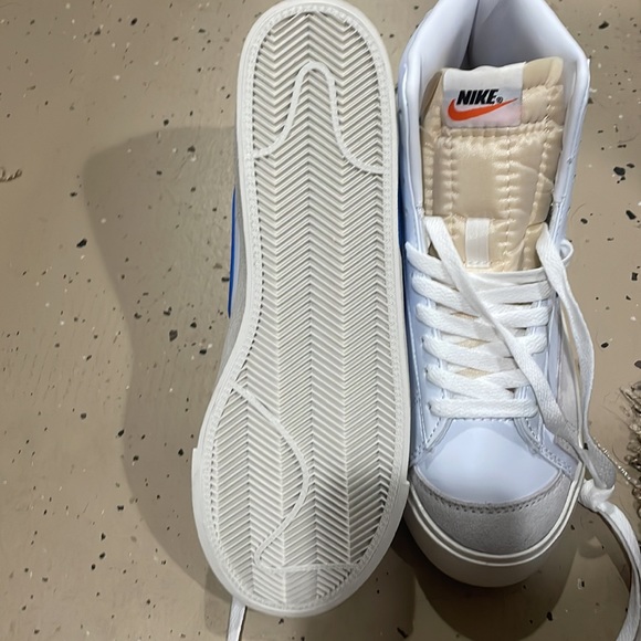 Nike blazers - Picture 3 of 5